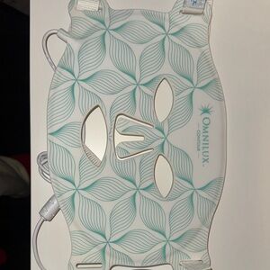 Omnilux Contour Green Skincare Mask